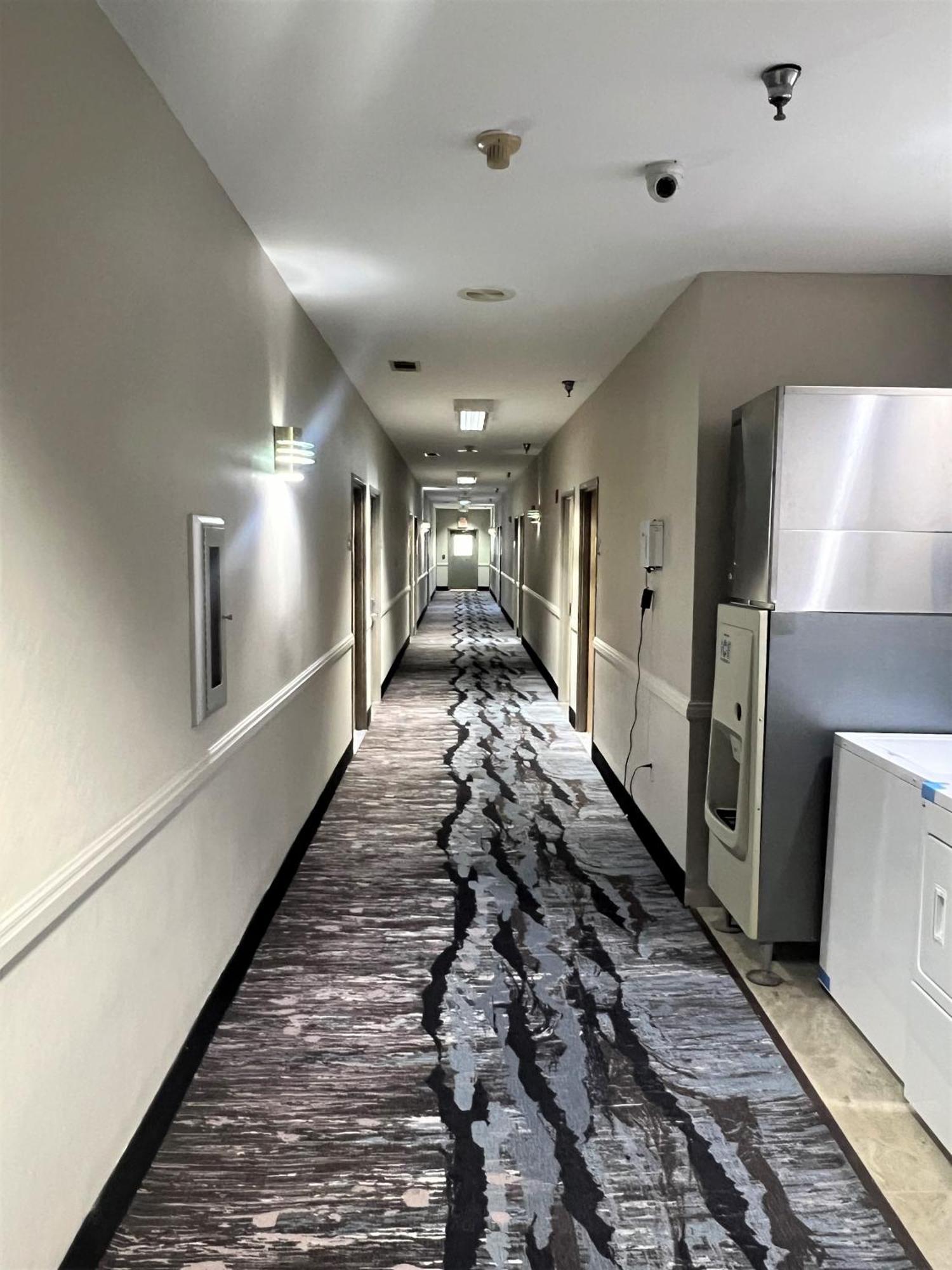 Days Inn By Wyndham Denham Springs-Baton Rouge East Dış mekan fotoğraf