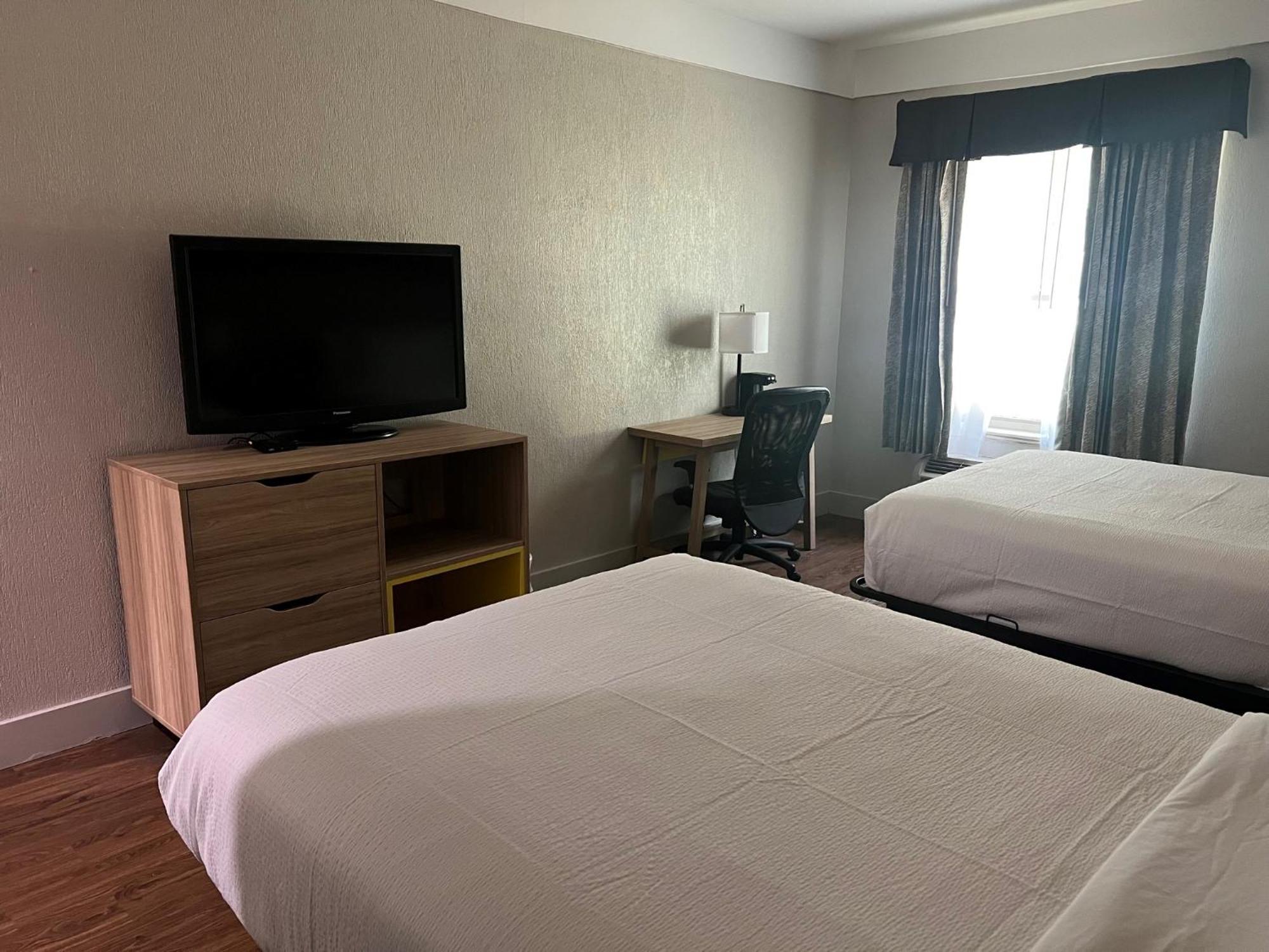 Days Inn By Wyndham Denham Springs-Baton Rouge East Dış mekan fotoğraf