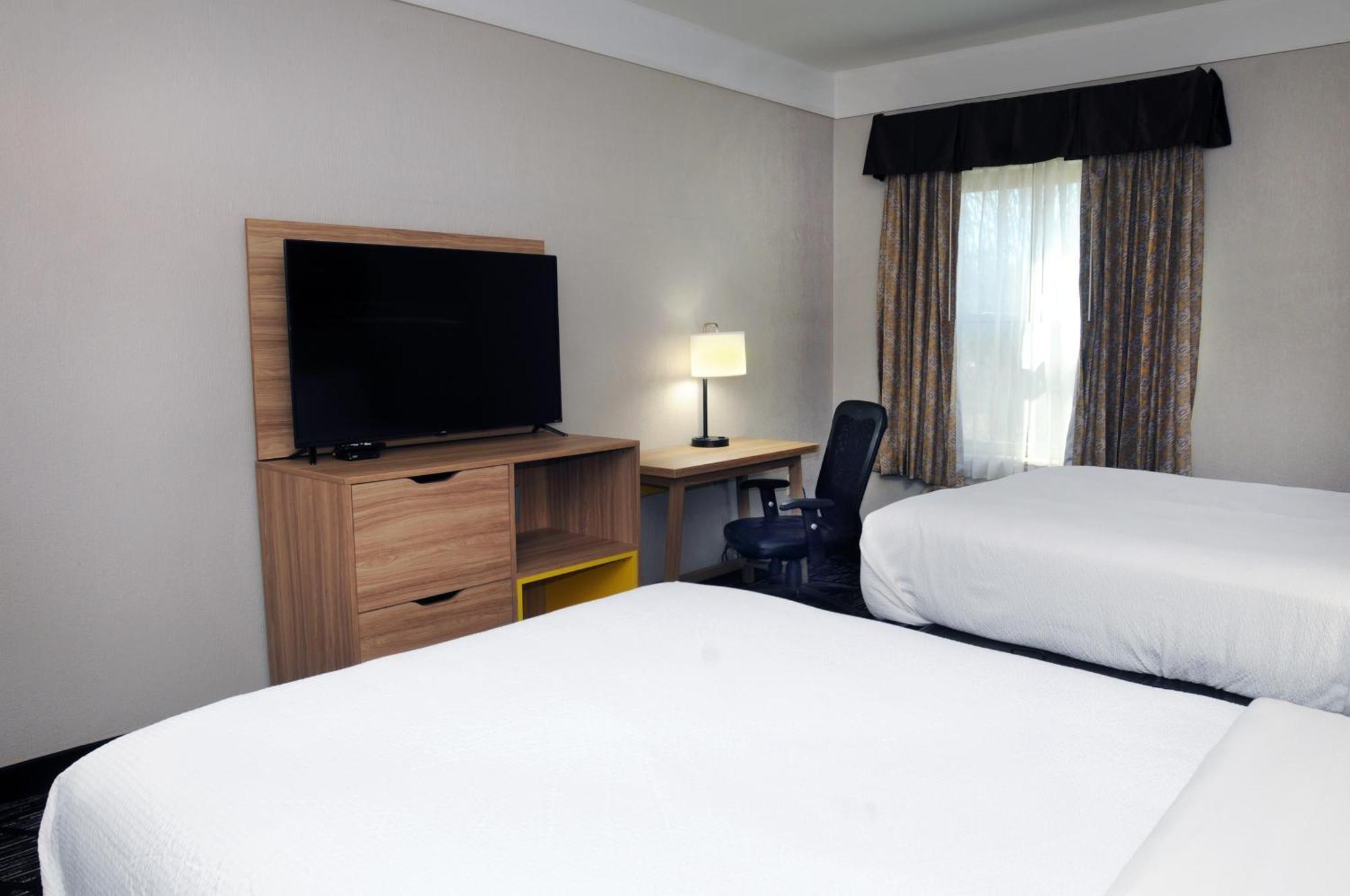 Days Inn By Wyndham Denham Springs-Baton Rouge East Dış mekan fotoğraf