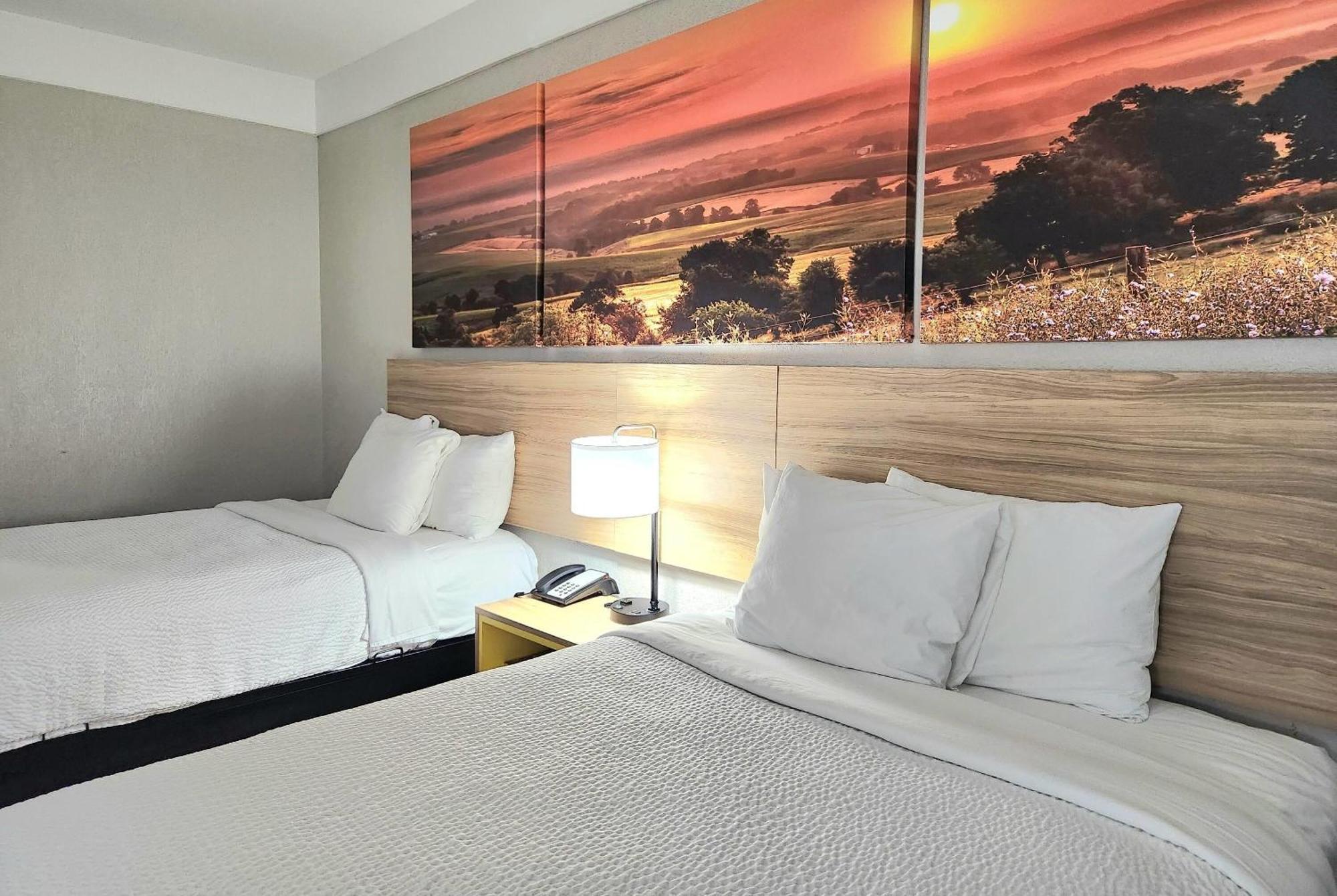 Days Inn By Wyndham Denham Springs-Baton Rouge East Dış mekan fotoğraf
